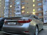 Lexus ES 300h 2014 года за 13 000 000 тг. в Уральск – фото 2