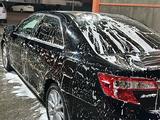 Toyota Camry 2013 года за 5 700 000 тг. в Атырау