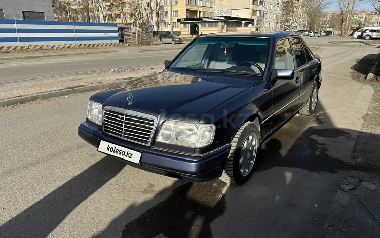 Mercedes-Benz E 220 1994 года за 2 200 000 тг. в Павлодар