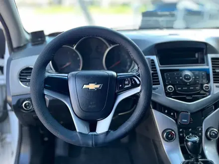 Chevrolet Cruze 2012 года за 2 400 000 тг. в Астана – фото 9