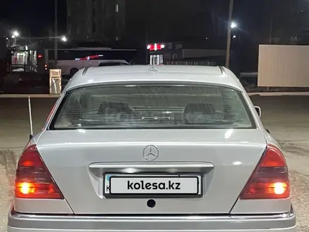 Mercedes-Benz C 220 1994 года за 1 450 000 тг. в Караганда – фото 6