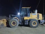 XCMG  LW500 2018 года за 18 500 000 тг. в Актау