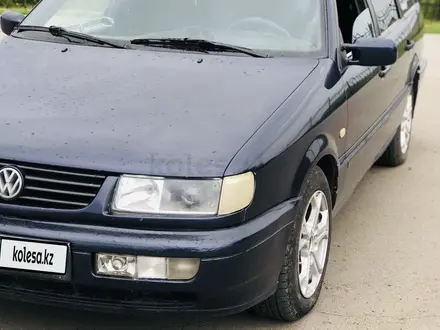 Volkswagen Passat 1994 года за 2 300 000 тг. в Рудный – фото 9