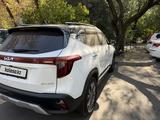 Kia Seltos 2024 года за 8 300 000 тг. в Алматы – фото 4