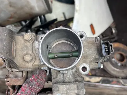 Привозная дроссельная заслонка на TOYOTA за 2 000 тг. в Алматы – фото 2