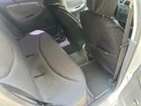 Toyota Vitz 2001 годаүшін2 500 000 тг. в Актау – фото 3