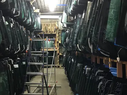 Лобовой стекло за 20 000 тг. в Алматы