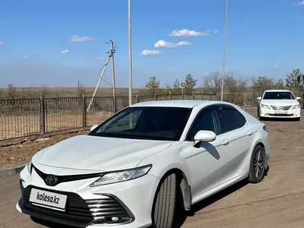 Toyota Camry 2022 года за 17 500 000 тг. в Астана – фото 3