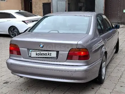 BMW 528 1997 года за 2 900 000 тг. в Алматы – фото 5