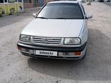 Volkswagen Vento 1994 года за 1 500 000 тг. в Шымкент