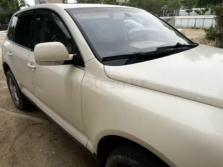 Volkswagen Touareg 2005 года за 3 500 000 тг. в Актау – фото 7