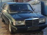 Mercedes-Benz E 290 1983 годаүшін1 800 000 тг. в Талдыкорган