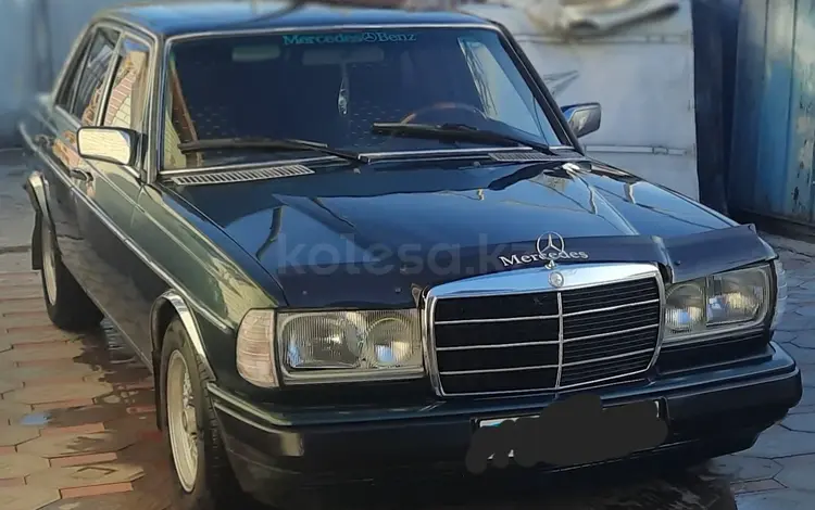 Mercedes-Benz E 290 1983 годаүшін1 800 000 тг. в Талдыкорган