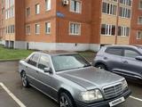 Mercedes-Benz E 230 1992 года за 700 000 тг. в Кокшетау – фото 2