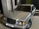 Mercedes-Benz E 230 1992 года за 1 550 000 тг. в Шымкент
