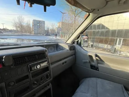 Volkswagen Transporter 2001 года за 3 950 000 тг. в Павлодар – фото 6