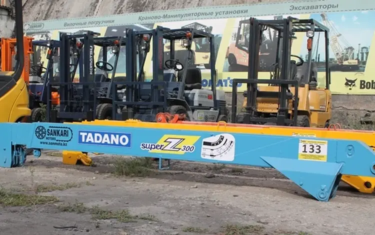 Tadano  Z300 2000 года за 3 120 000 тг. в Алматы