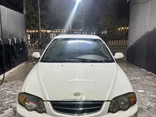 Kia Shuma, 2003