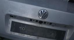 Пассат задний багажник за 10 000 тг. в Астана – фото 5