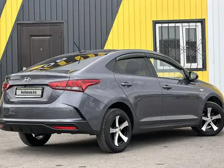 Hyundai Accent 2021 года за 8 350 000 тг. в Караганда – фото 4