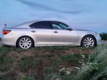 Lexus LS 460 2007 года за 5 999 900 тг. в Астана – фото 3