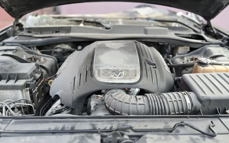 Двигателя на крайслер 300С за 800 000 тг. в Алматы