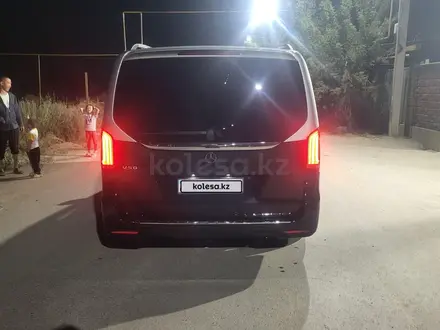Mercedes-Benz V 250 2017 года за 26 500 000 тг. в Алматы – фото 10
