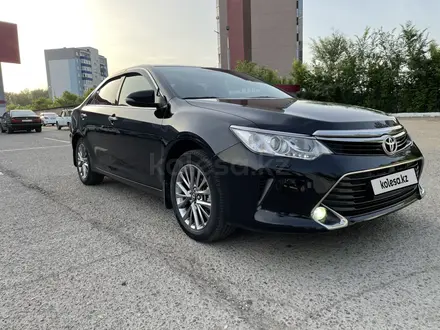 Toyota Camry 2015 года за 11 000 000 тг. в Усть-Каменогорск – фото 3