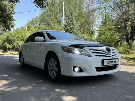 Toyota Camry 2011 года за 7 500 000 тг. в Алматы – фото 2