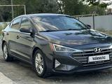 Hyundai Elantra 2020 годаfor8 550 000 тг. в Атырау – фото 4