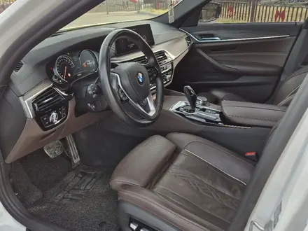 BMW 530 2018 года за 16 200 000 тг. в Шымкент – фото 10