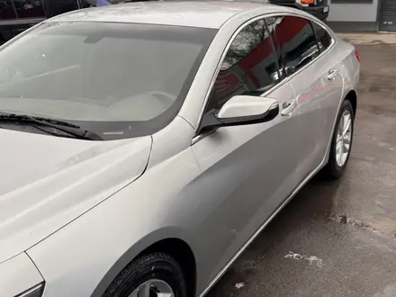 Chevrolet Malibu 2016 года за 5 200 000 тг. в Алматы – фото 6