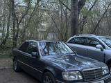 Mercedes-Benz E 200 1994 годаүшін2 700 000 тг. в Караганда – фото 5