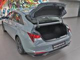 Hyundai Elantra 2022 года за 9 690 000 тг. в Алматы – фото 4