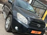 Toyota RAV4 2006 года за 7 000 000 тг. в Астана – фото 2