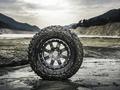 32/11, 5 R15 113 Q BFGoodrich MUD TERRAIN KM3 за 128 000 тг. в Алматы – фото 10