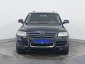 Volkswagen Touareg 2003 года за 2 790 000 тг. в Астана – фото 2