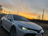 Toyota Camry 2018 годаүшін11 000 000 тг. в Уральск