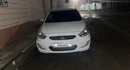 Hyundai Solaris 2013 годаfor4 000 000 тг. в Шымкент – фото 2