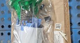 Насос топливный Mercedes-Benz A2124701794 за 96 638 тг. в Алматы – фото 3