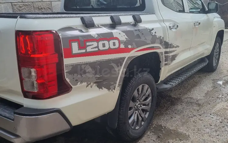 Mitsubishi L200 2025 года за 19 900 000 тг. в Алматы