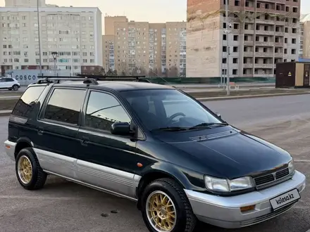 Hyundai Santamo 2000 года за 1 700 000 тг. в Астана – фото 2