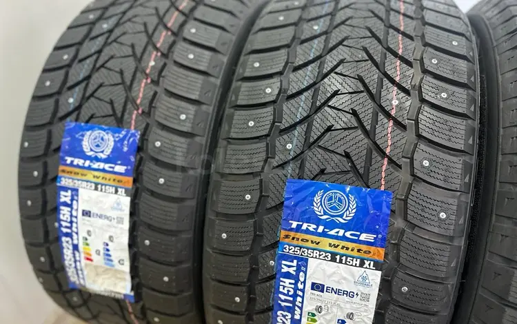 Зимние шины С ШИПАМИ Tri Ace Snow White II 285/40 R23 325/35 R23 111H за 650 000 тг. в Петропавловск