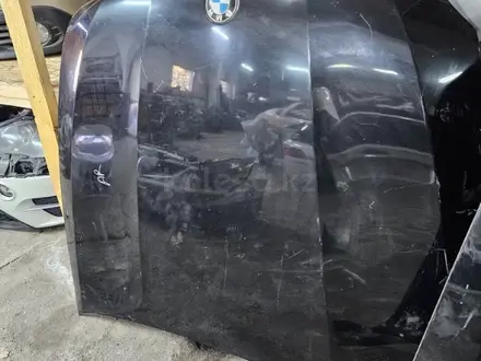 Капот Bmw X5 E70 (б/у) бмв х5 за 100 000 тг. в Караганда