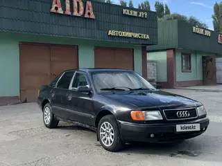 Audi 100