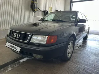 Audi 100