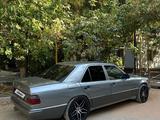 Mercedes-Benz E 300 1993 года за 1 800 000 тг. в Шымкент