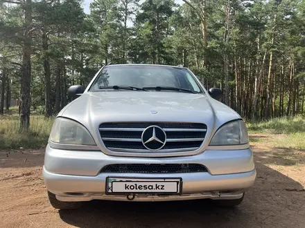 Mercedes-Benz ML 320 1999 года за 3 500 000 тг. в Астана – фото 2