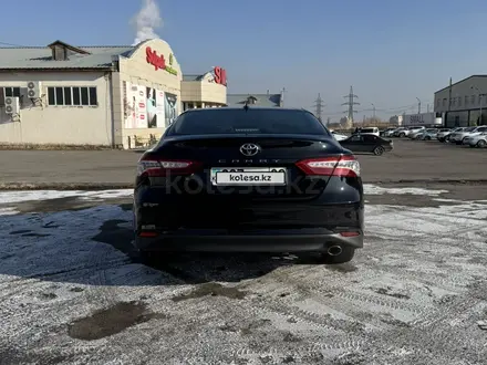 Toyota Camry 2018 года за 14 500 000 тг. в Тараз – фото 13