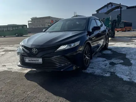 Toyota Camry 2018 года за 14 500 000 тг. в Тараз – фото 18